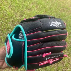 Rawlings Black and Pink Baseball Glove